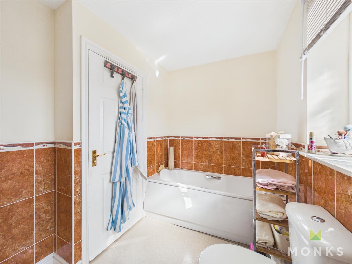 11 St. Annes Drive, Oswestry, SY10 9LU For Sale